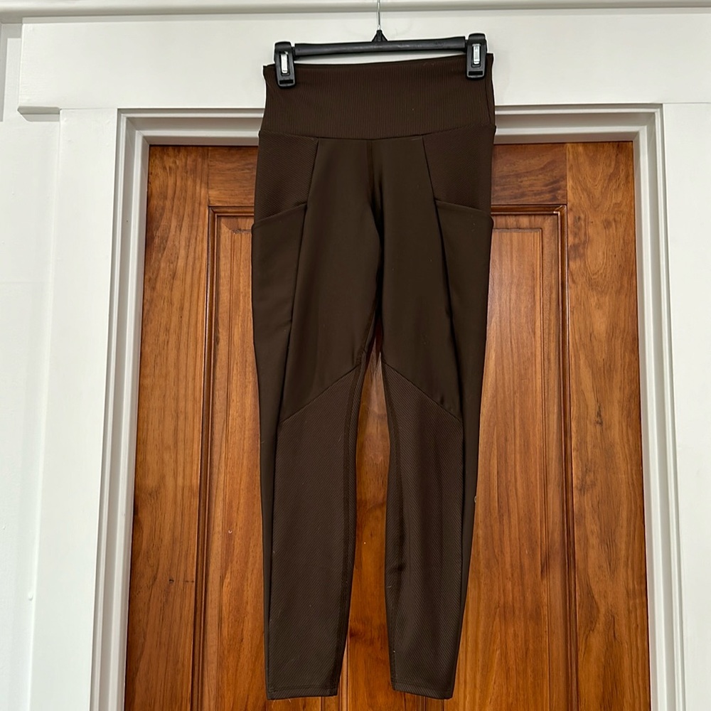 Alo Yoga Leggings